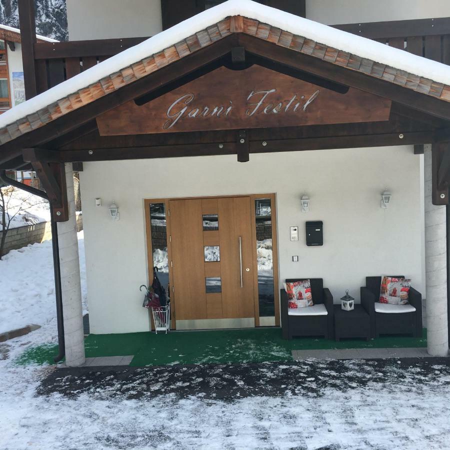 坎皮泰洛迪法萨 Garni Festil酒店 外观 照片